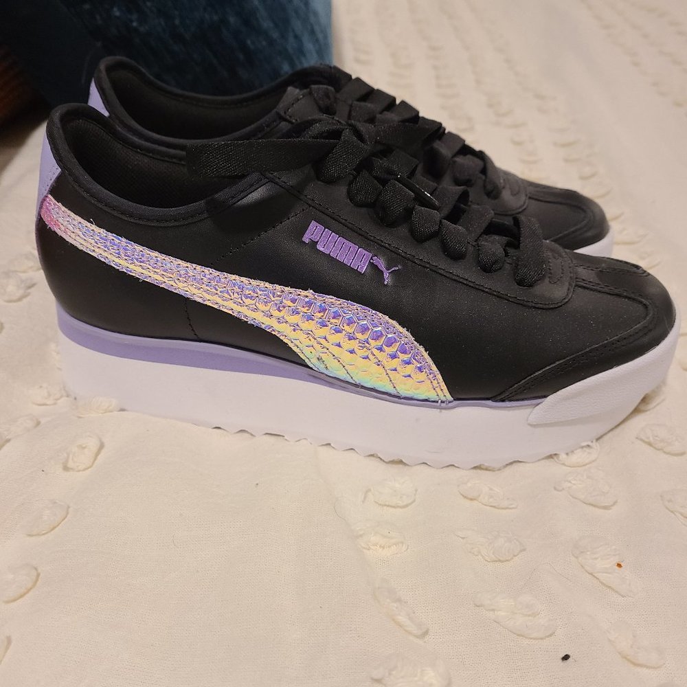 Platform Puma Sneakers
